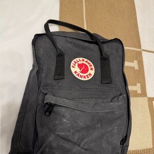 Fjallraven Kånken Charcoal black Backpack